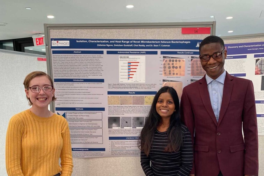 Gretchen Guetzlaff, Chaitrali Reddy and Zef Ngove present their research.