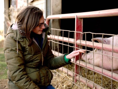 Get to Know Elle Gadient & Sustainable Farming